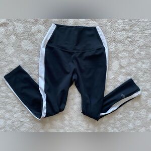 Black and White 59 Leggings